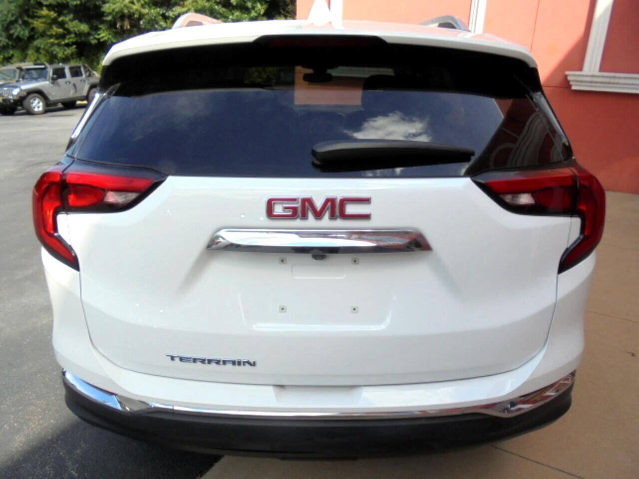 Used 2020 GMC Terrain SLT FWD image 32