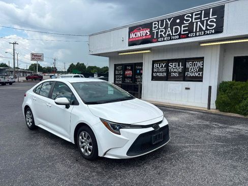 Used 2021 Toyota Corolla LE w/ Carpet Mat Package (TMS) FWD image 3