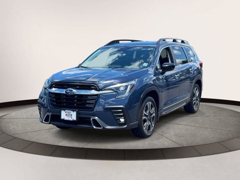 Certified 2025 Subaru Ascent Touring AWD/4WD image 2