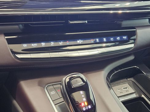 Certified 2023 Cadillac Escalade V w/ LPO, Floor Liner Package AWD/4WD image 16