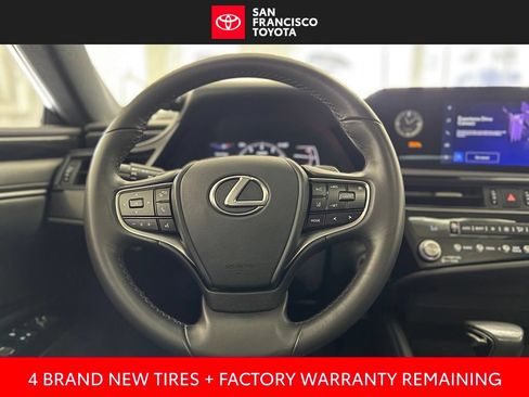 Used 2024 Lexus ES 350 w/ Accessory Package (Z1) FWD image 32