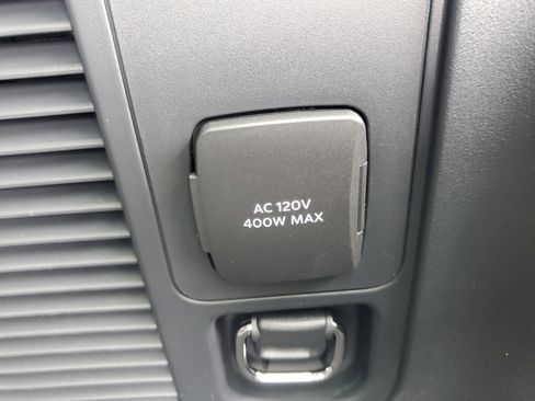 New 2026 Lincoln Navigator L Reserve AWD/4WD image 33