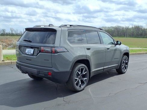 New 2026 Jeep Cherokee Overland w/ Trailer Tow Group AWD/4WD image 23