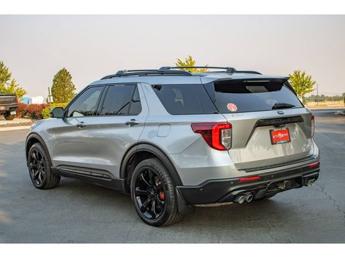 Used 2021 Ford Explorer ST w/ ST Street Pack AWD/4WD image 6