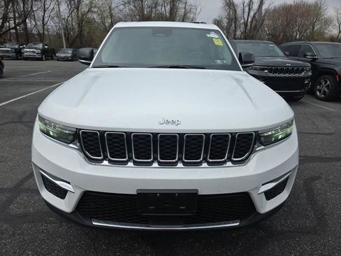 Used 2022 Jeep Grand Cherokee Limited 4xe image 7