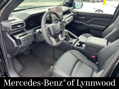 Used 2026 Toyota 4Runner Limited AWD/4WD image 12