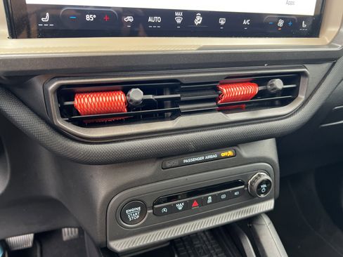 Used 2025 Ford Bronco Sport Big Bend image 29