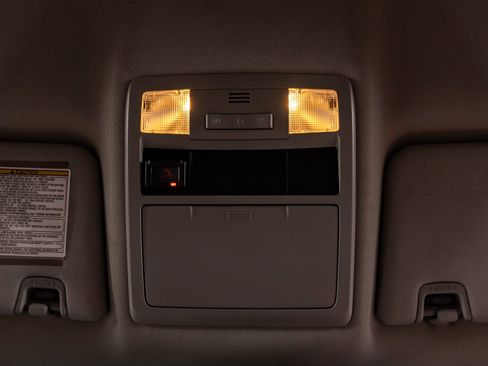 Used 2020 Toyota Tacoma SR5 image 26