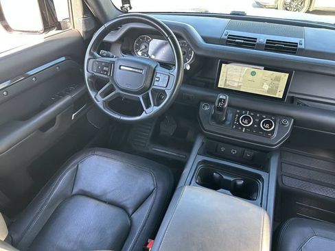 Used 2023 Land Rover Defender 110 X-Dynamic SE AWD/4WD image 15