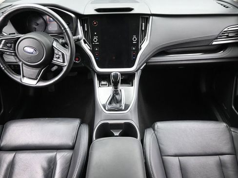 Used 2022 Subaru Outback Limited image 16