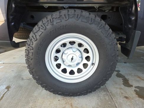 Used 2024 Chevrolet Silverado 1500 W/T w/ WT Value Package AWD/4WD image 60