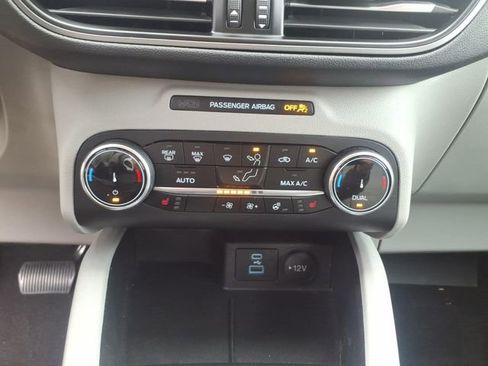 Used 2023 Ford Escape Active AWD/4WD image 10