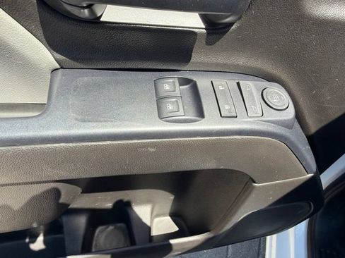 Used 2017 GMC Sierra 1500 2WD Regular Cab image 10