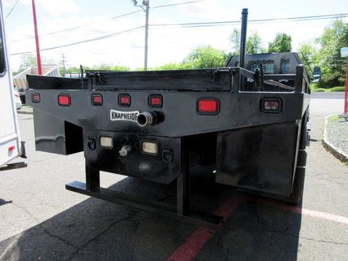 Used 2019 Ford F750 2WD Crew Cab Super Duty image 27