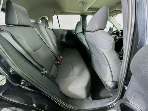 Used 2023 Toyota Corolla Cross LE w/ Moonroof Package AWD/4WD image 8