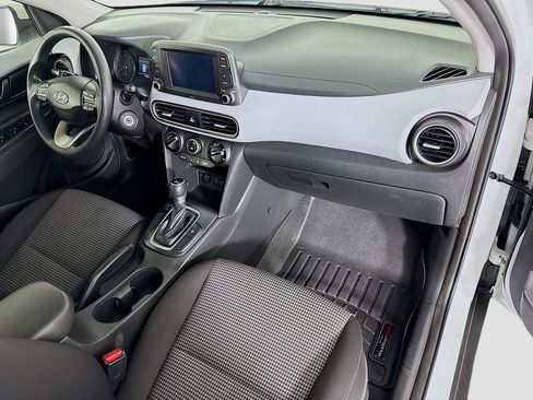 Used 2020 Hyundai Kona SE FWD image 17