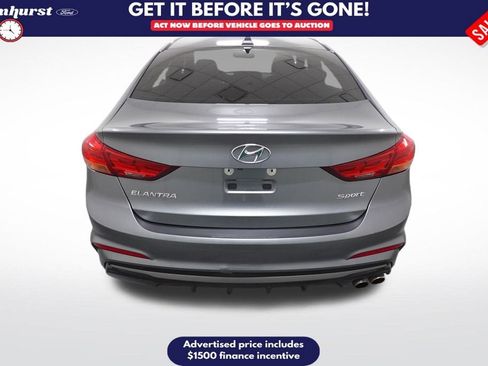 Used 2018 Hyundai Elantra Sport image 4