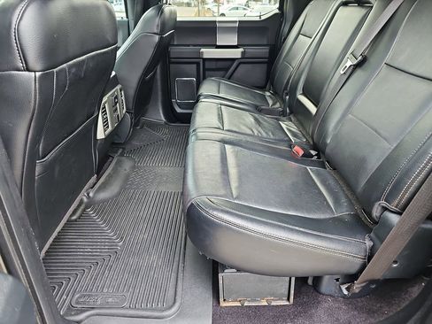 Used 2015 Ford F150 Lariat w/ Equipment Group 502A Luxury image 15