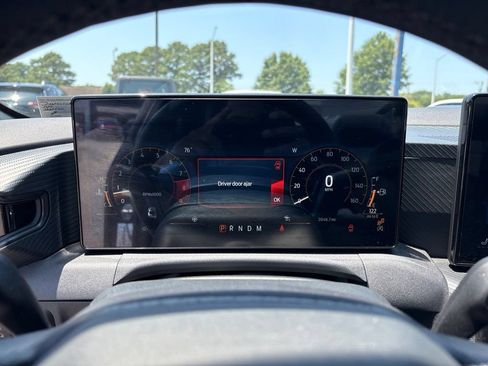 Used 2025 Ford Mustang GT RWD image 25