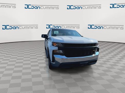 Used 2021 Chevrolet Silverado 1500 W/T w/ WT Value Package AWD/4WD image 3