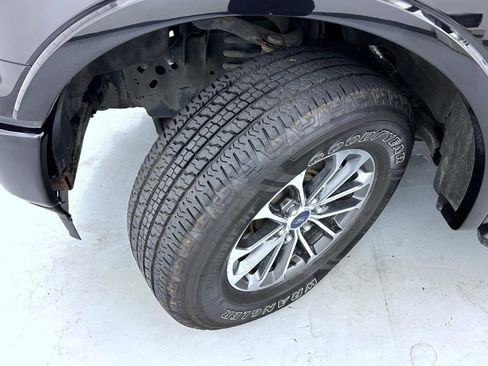 Used 2020 Ford F150 XLT w/ Equipment Group 302A Luxury AWD/4WD image 23