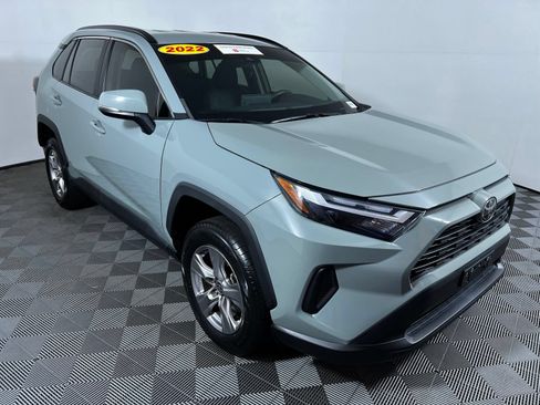 Certified 2022 Toyota RAV4 XLE FWD image 3