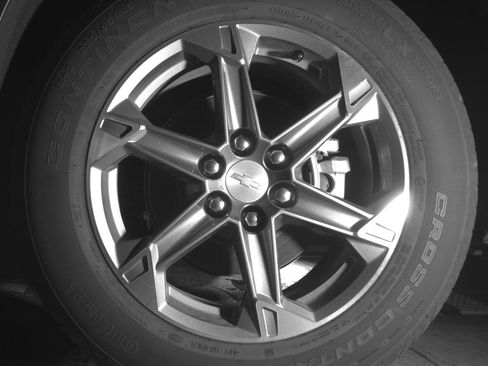 Used 2025 Chevrolet Blazer LT FWD image 14