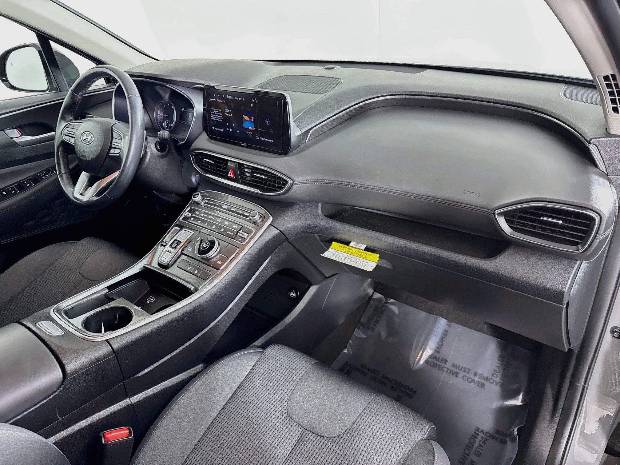 Used 2023 Hyundai Santa Fe SEL w/ Cargo Package FWD image 33
