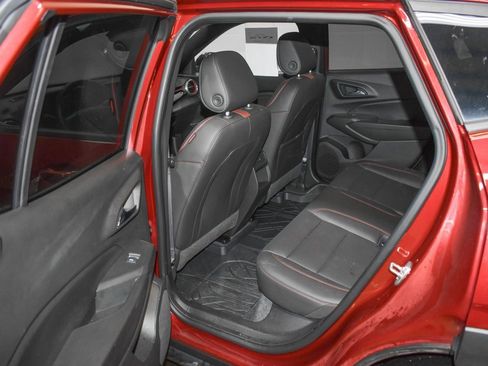 Used 2025 Chevrolet Trax RS image 22