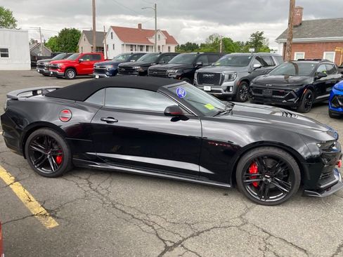 Used 2021 Chevrolet Camaro SS w/ Redline Edition RWD image 19