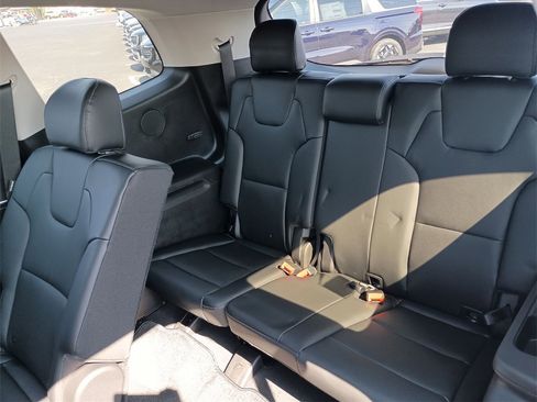 New 2025 Kia Telluride LX image 29