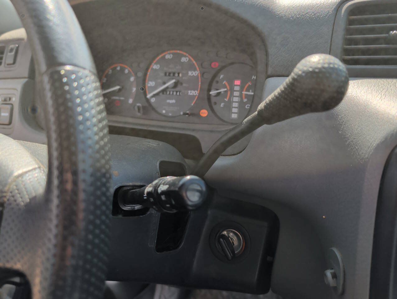 Used 1998 Honda CR-V EX image 36
