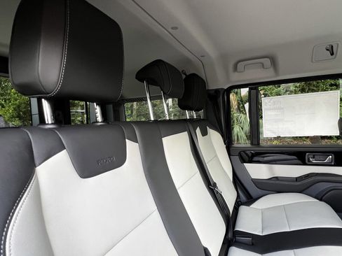 New 2025 INEOS Grenadier Fieldmaster Edition image 33