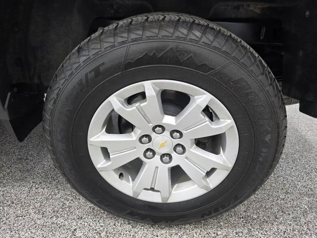 Used 2018 Chevrolet Colorado LT w/ LT Convenience Package RWD image 28