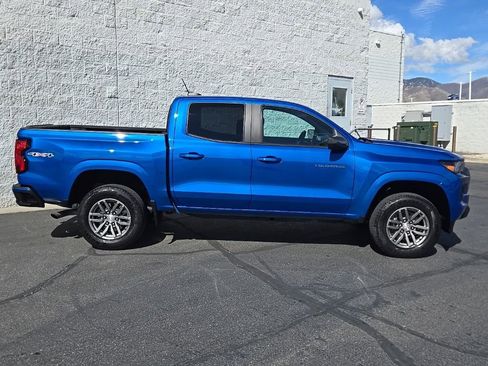 Used 2023 Chevrolet Colorado LT w/ LT Convenience Package AWD/4WD image 2