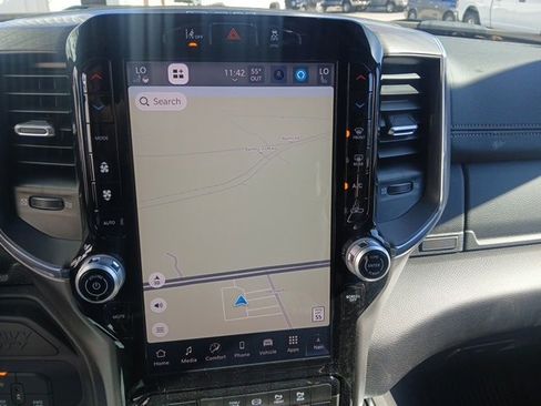 New 2026 RAM 4500 Laramie w/ Laramie Trim Package image 37