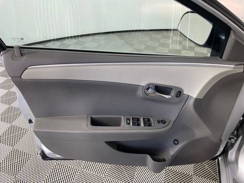 Used 2012 Chevrolet Malibu LT FWD image 15