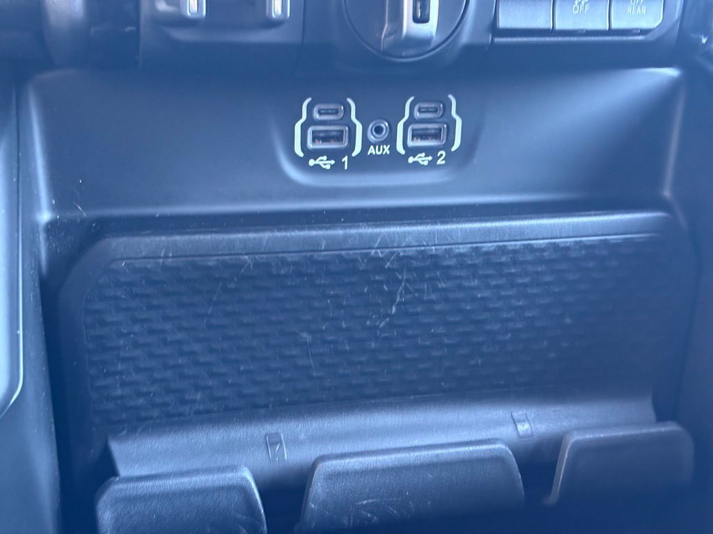 Used 2023 RAM 1500 Laramie AWD/4WD image 25
