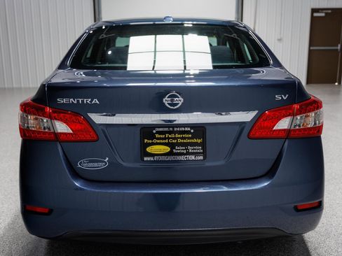 Used 2015 Nissan Sentra SV image 5