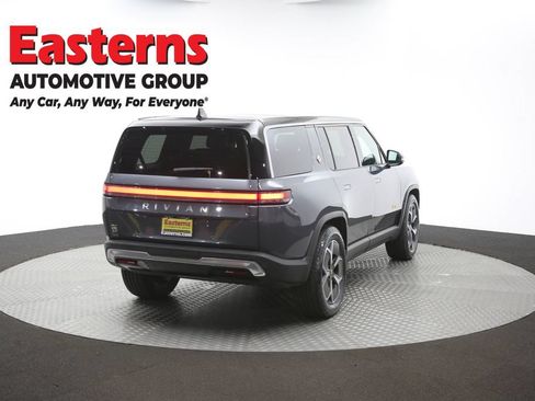 Used 2023 Rivian R1S Adventure AWD/4WD image 40