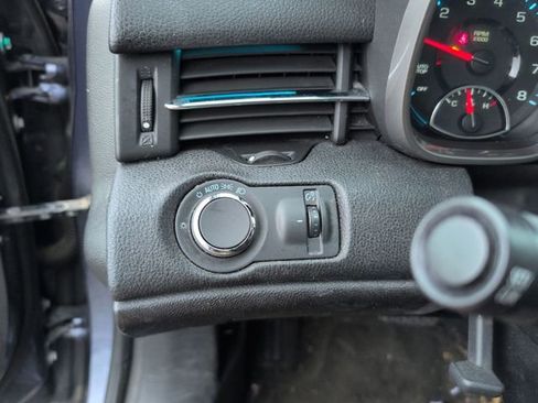 Used 2015 Chevrolet Malibu LT w/ Power Convenience Package image 13