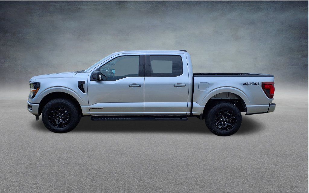 Used 2025 Ford F150 XLT w/ Equipment Group 302A MID AWD/4WD image 4