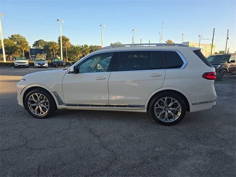 Used 2025 BMW X7 xDrive40i image 6