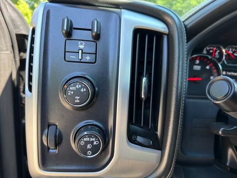 Used 2016 GMC Sierra 1500 SLT w/ SLT Premium Package AWD/4WD image 18