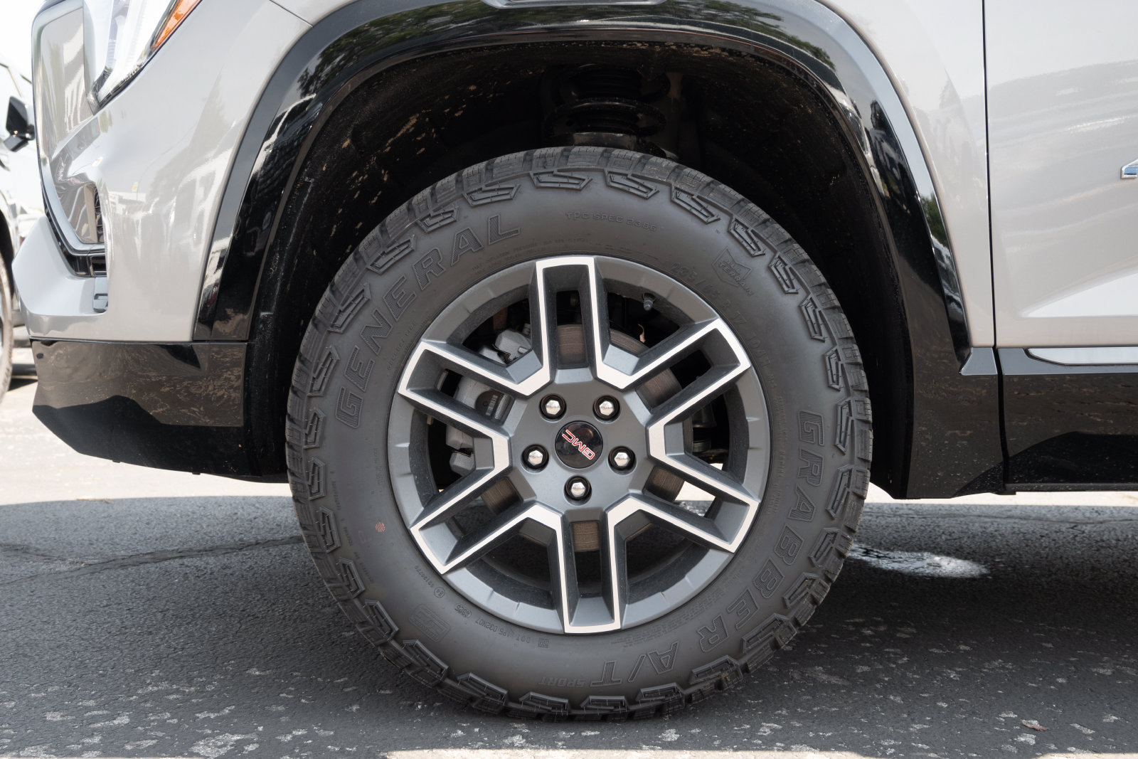 New 2026 GMC Terrain AT4 AWD/4WD image 58