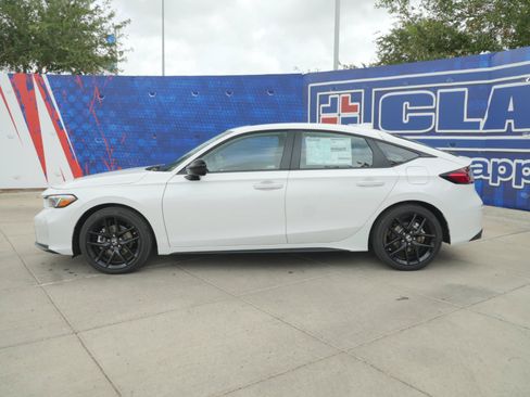 New 2026 Honda Civic Sport image 10