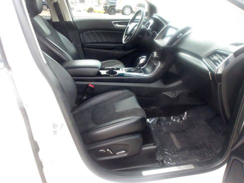 Used 2018 Ford Edge Sport w/ Equipment Group 401A AWD/4WD image 10