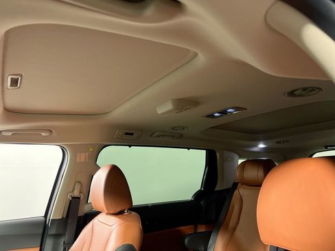New 2026 Kia Carnival SX Prestige image 21