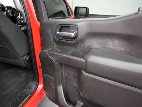 Used 2020 Chevrolet Silverado 1500 LT w/ Texas Edition AWD/4WD image 19