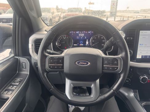 Used 2022 Ford F150 XLT w/ Equipment Group 302A High image 9